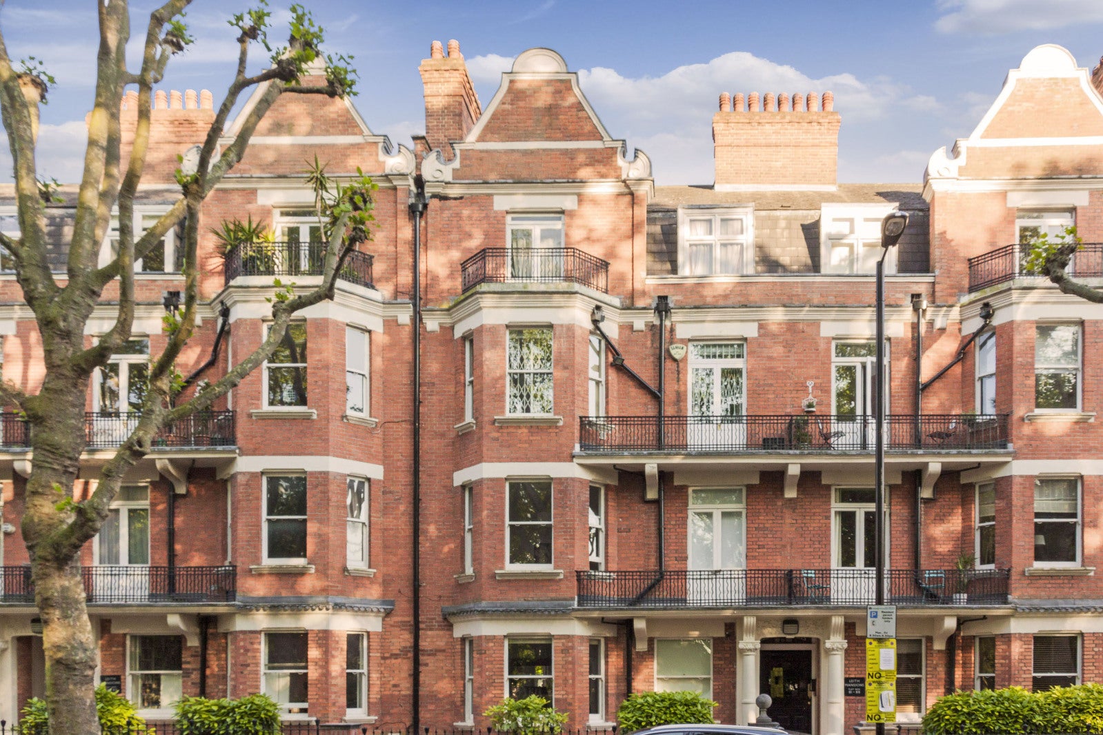Flat Grantully Road in City of Westminster