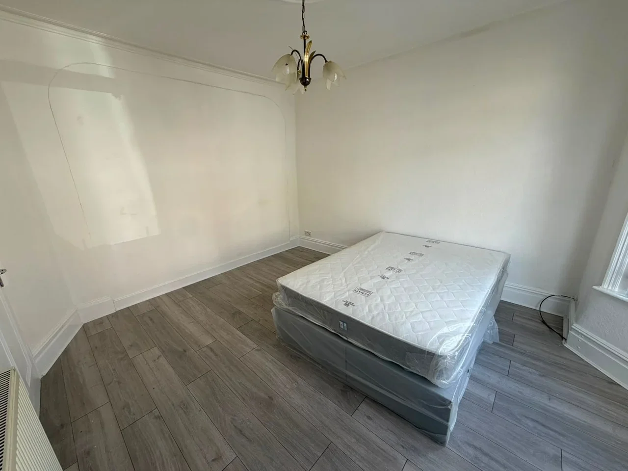 Room Beechfield Road in Greater London