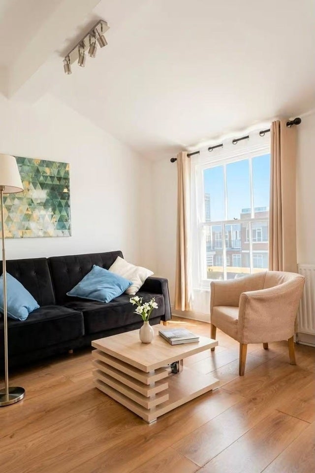 Flat Melcombe Street in City of Westminster