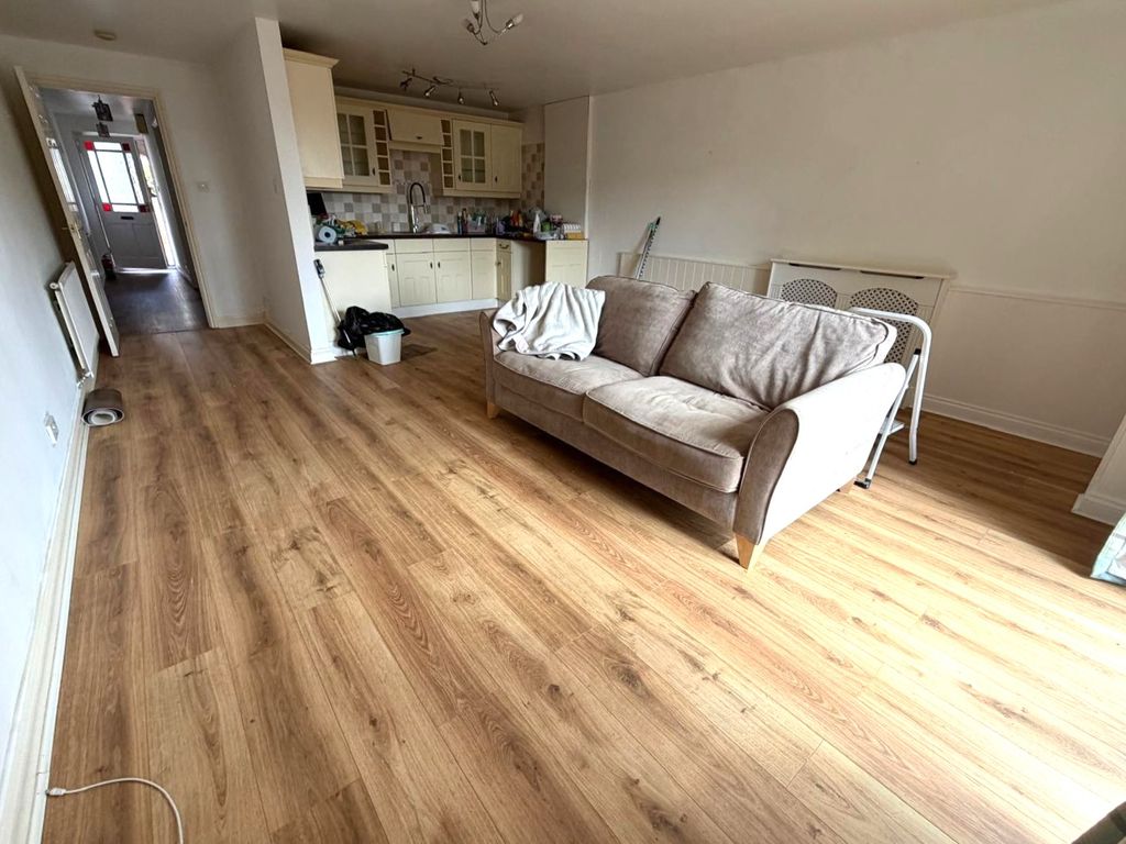 Flat Bodenham Road in Hereford