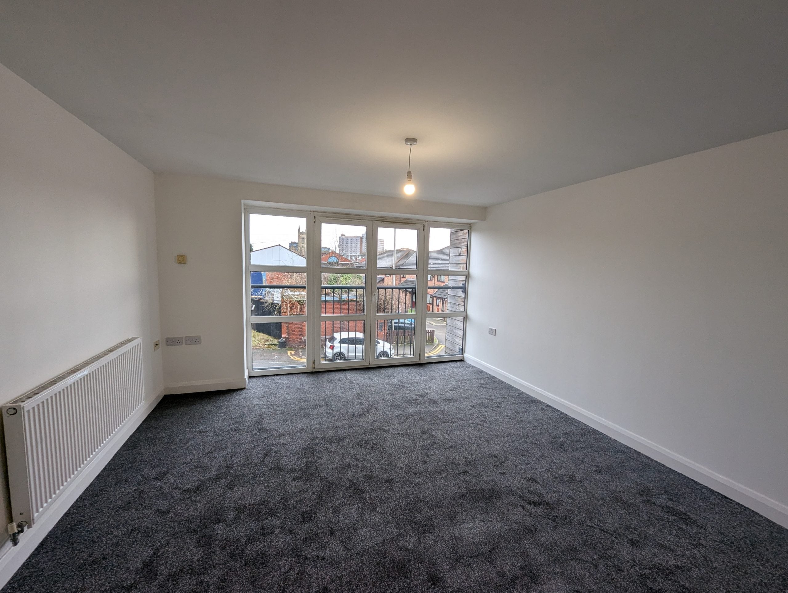 Flat Chadwick Road in Salford