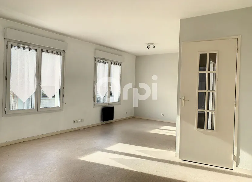 Appartement Quai Saint-Laurent à Orléans