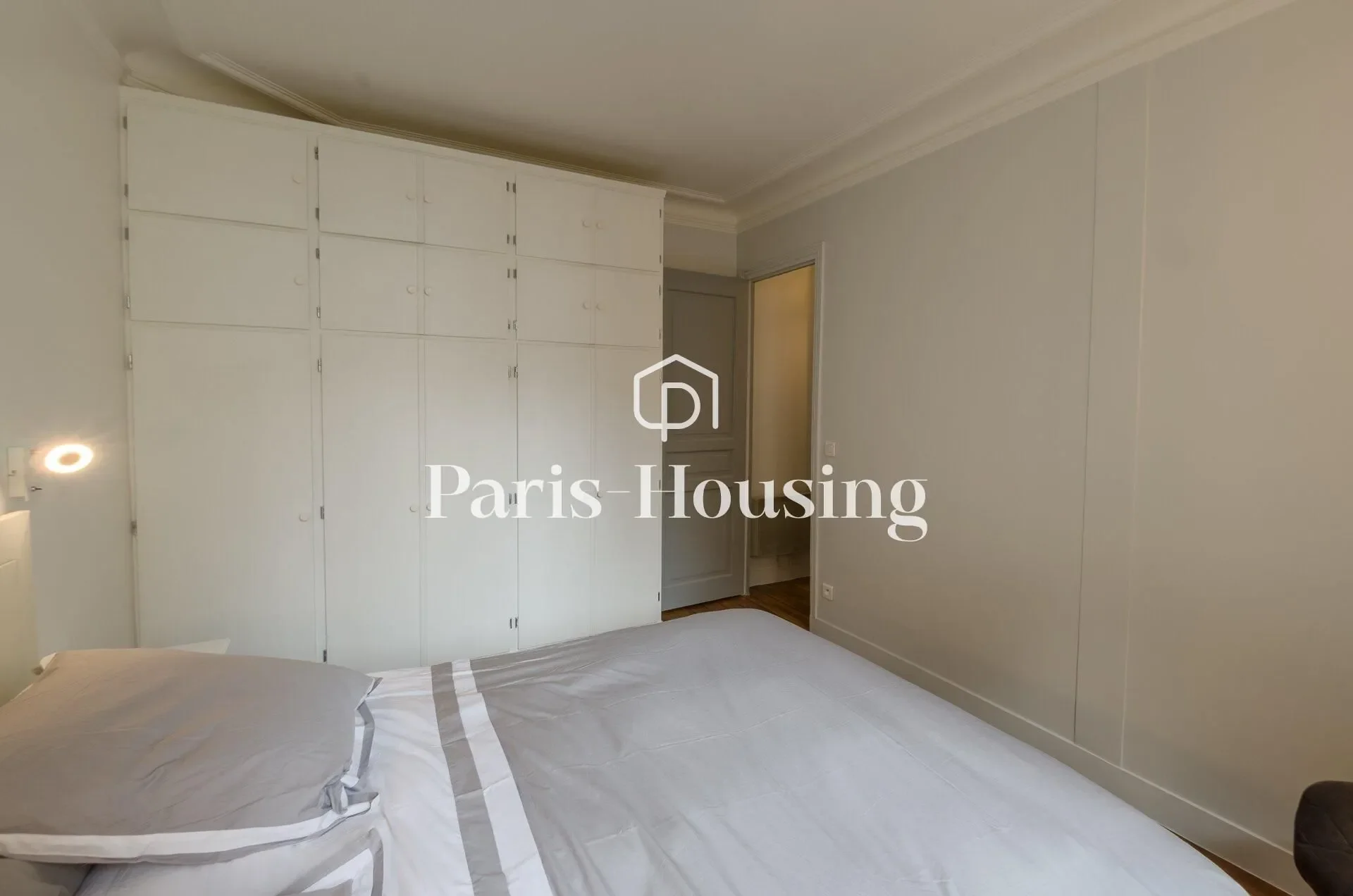 Appartement Avenue Bosquet à Paris