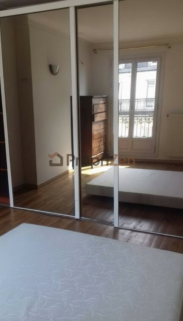 Appartement Rue Charles Baudelaire à Paris