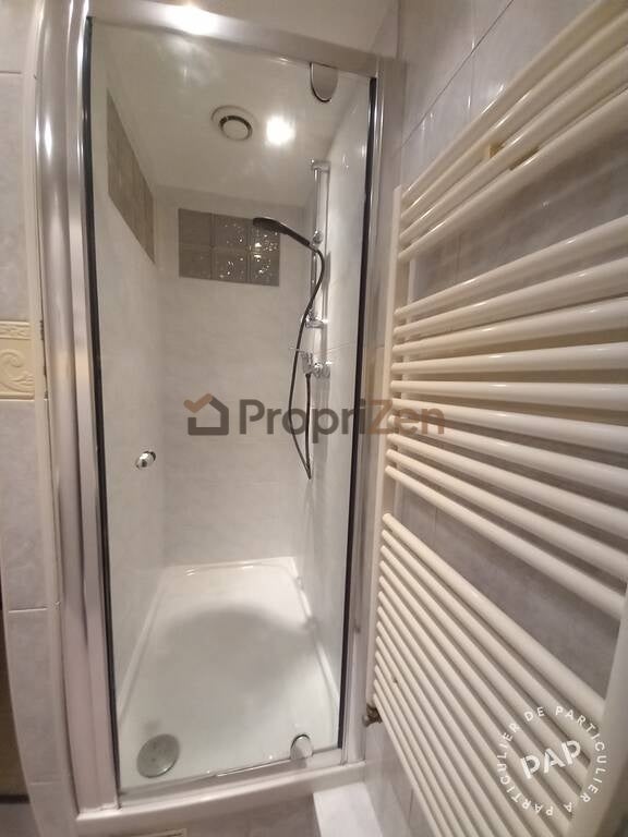 Appartement Rue Charles Baudelaire à Paris