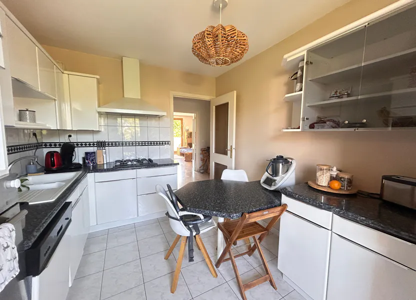 Flat Rue Vignet Trouvé in Fontaines-sur-Saône