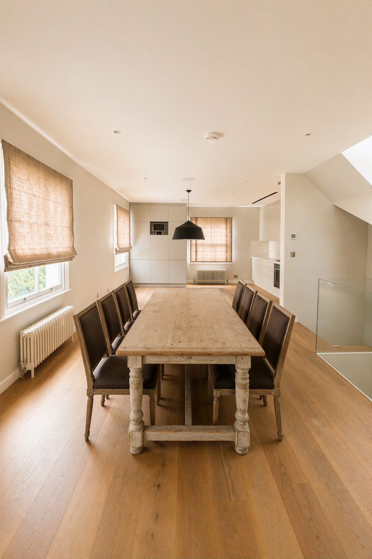 Flat Cathcart Road in Greater London
