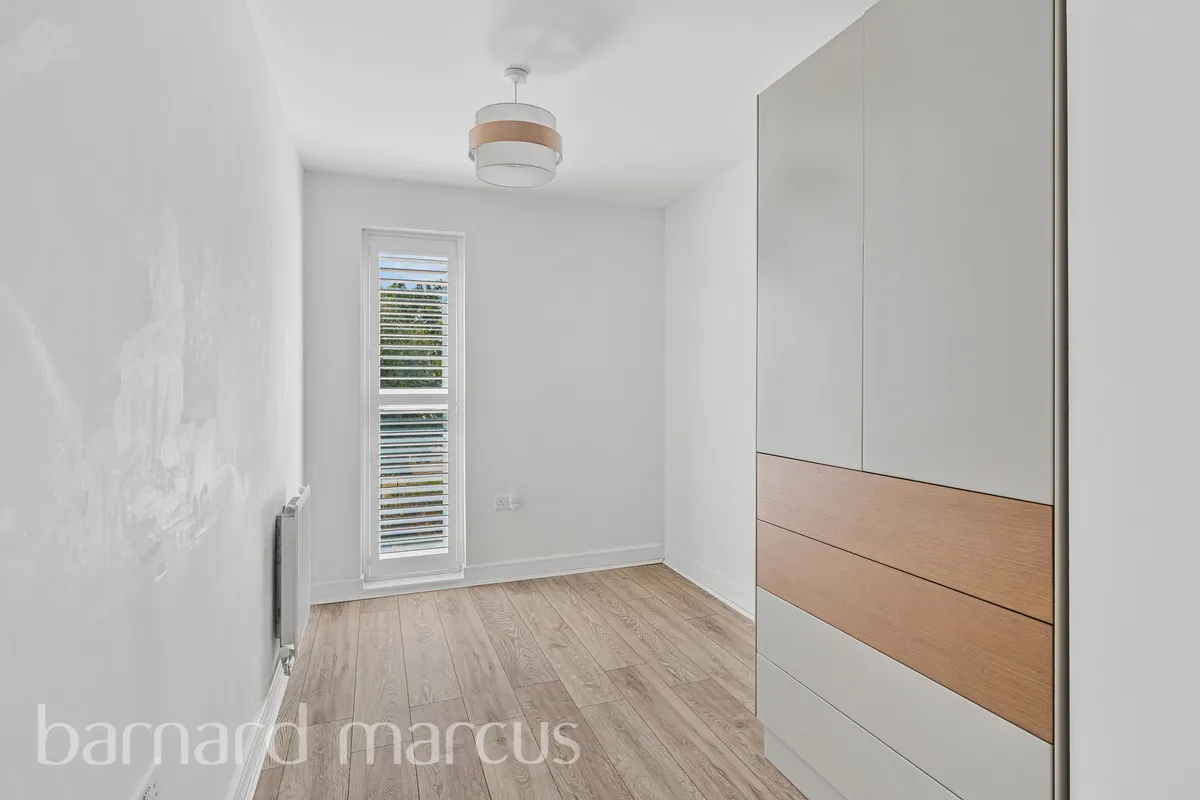 Flat Tala Close in Greater London
