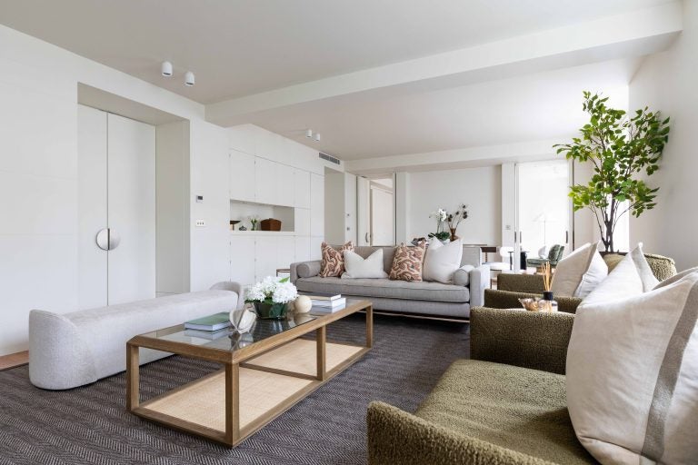 Flat Lowndes Square in London