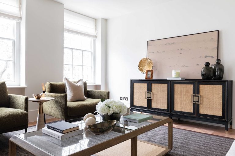 Flat Lowndes Square in London