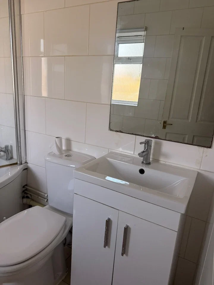 Flat Bancroft Road in Luton