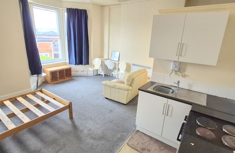 Flat Westbourne Grove in Scarborough