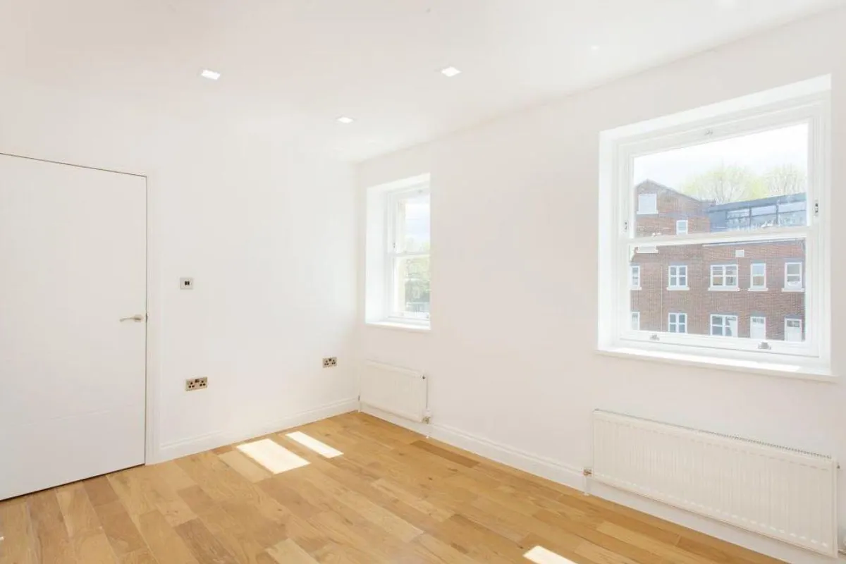 Flat King Street in Greater London