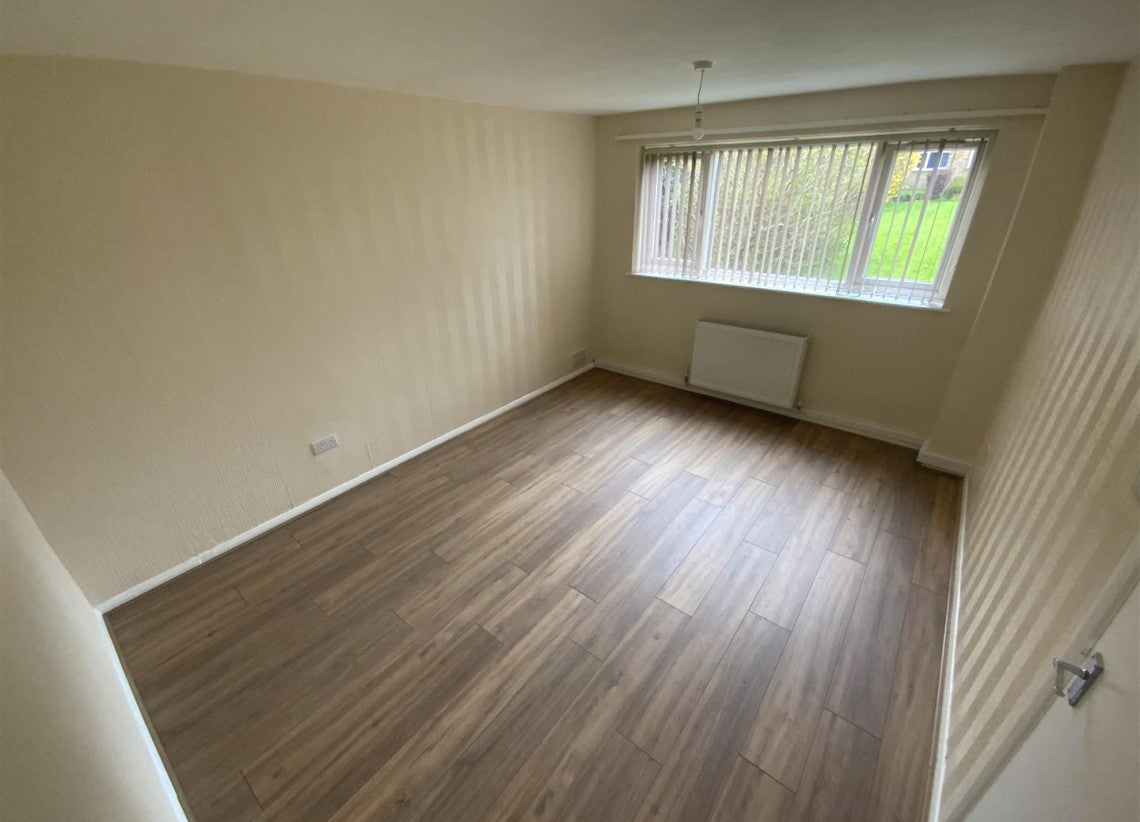 Flat Croft Close in Birmingham