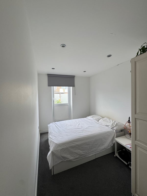 Room Roman Road in Greater London