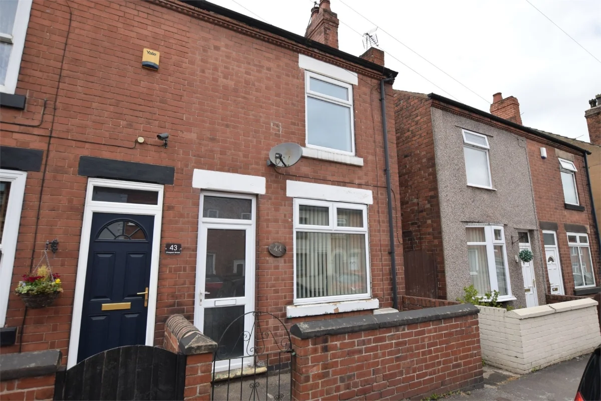Flat Prospect Street in Amber Valley