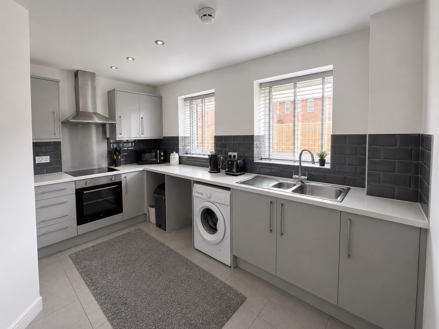 Flat Elizabeth Court in Wakefield