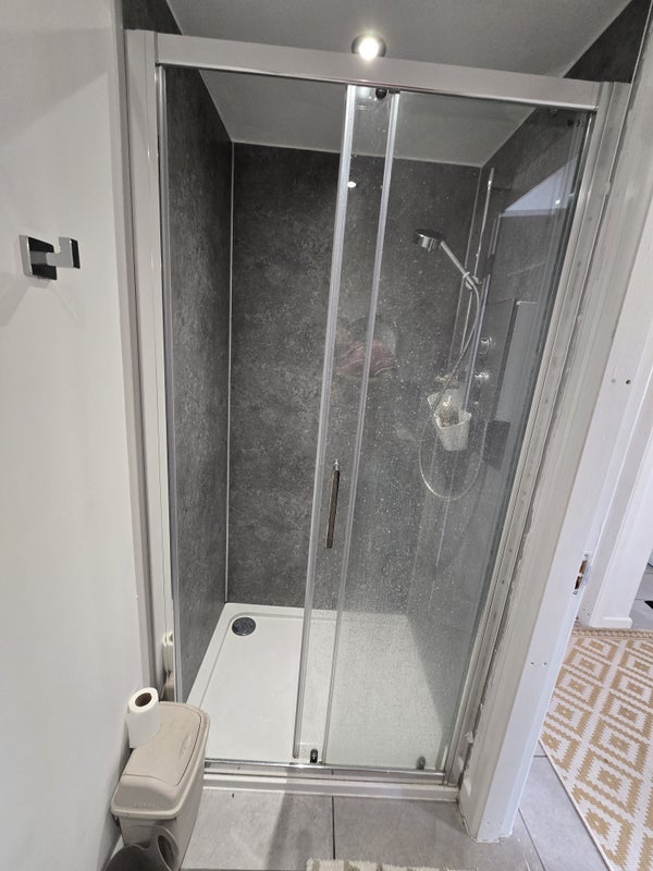 Flat Polefield in Preston