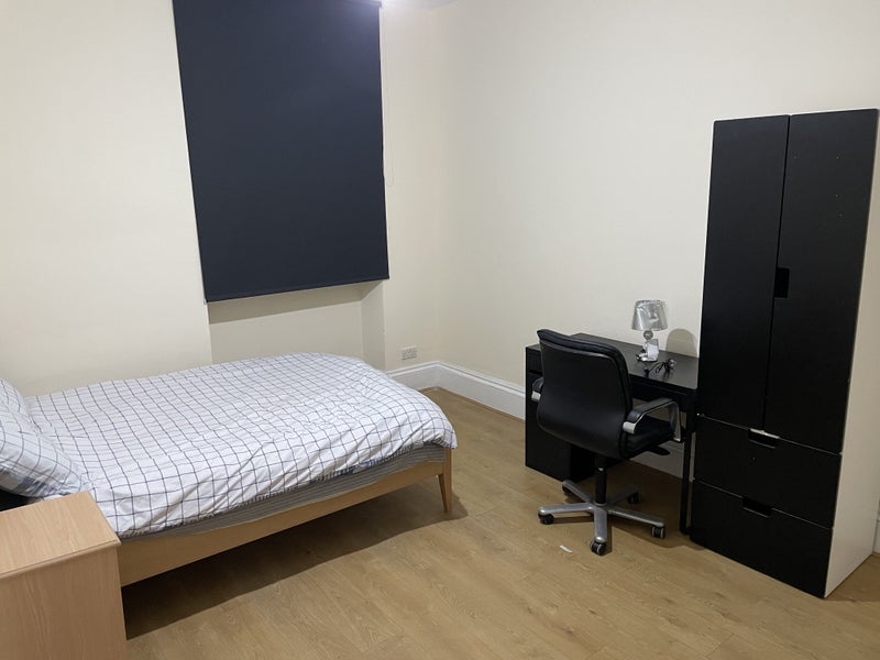 Room Copland Road in Glasgow