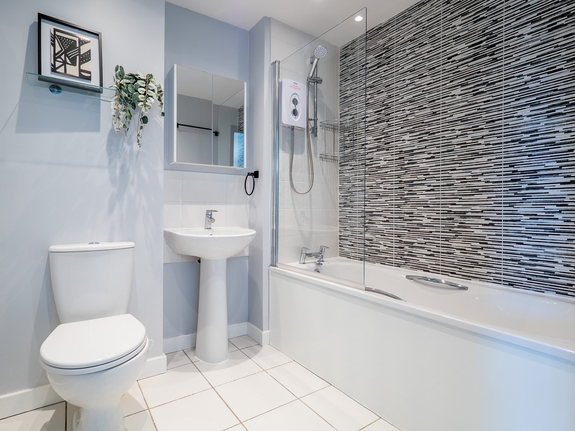 Room Latchet Lane in Upton