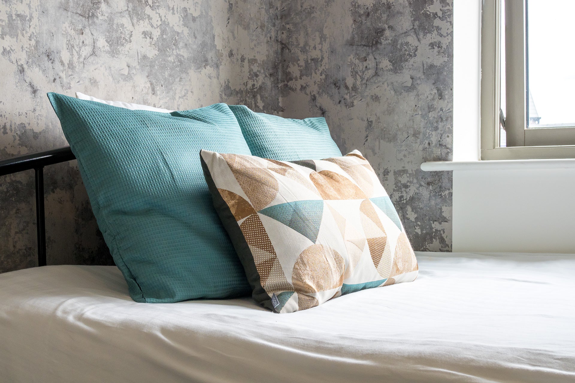 Room Latchet Lane in Upton
