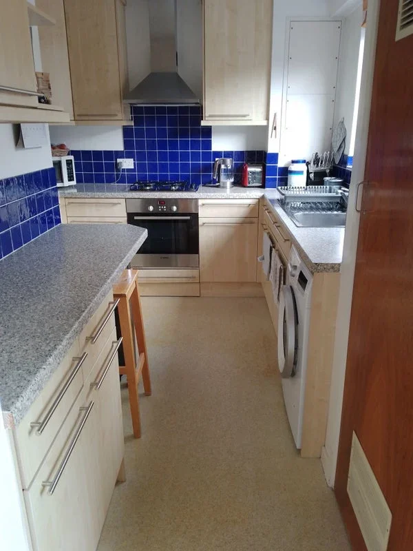 Room Ilminster Gardens in Greater London