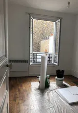 Flat Rue Pouchet in Paris