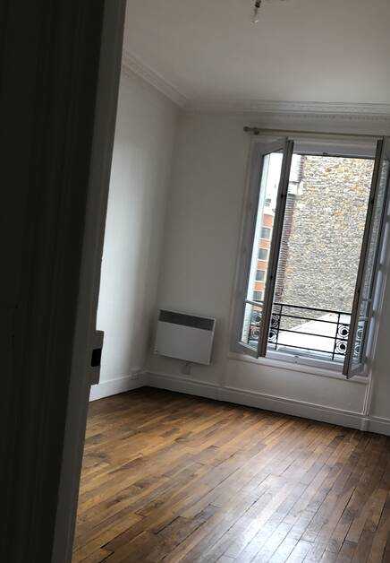 Appartement Rue Pouchet à Paris