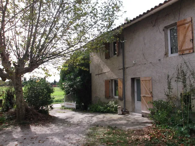 Chambre Chemin de Champagnat à Livron-sur-Drôme