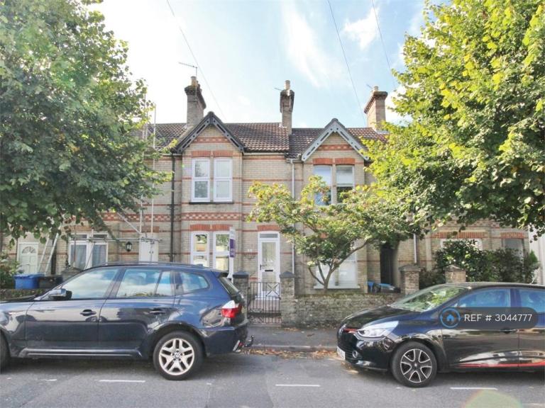House Jolliffe Avenue in Poole