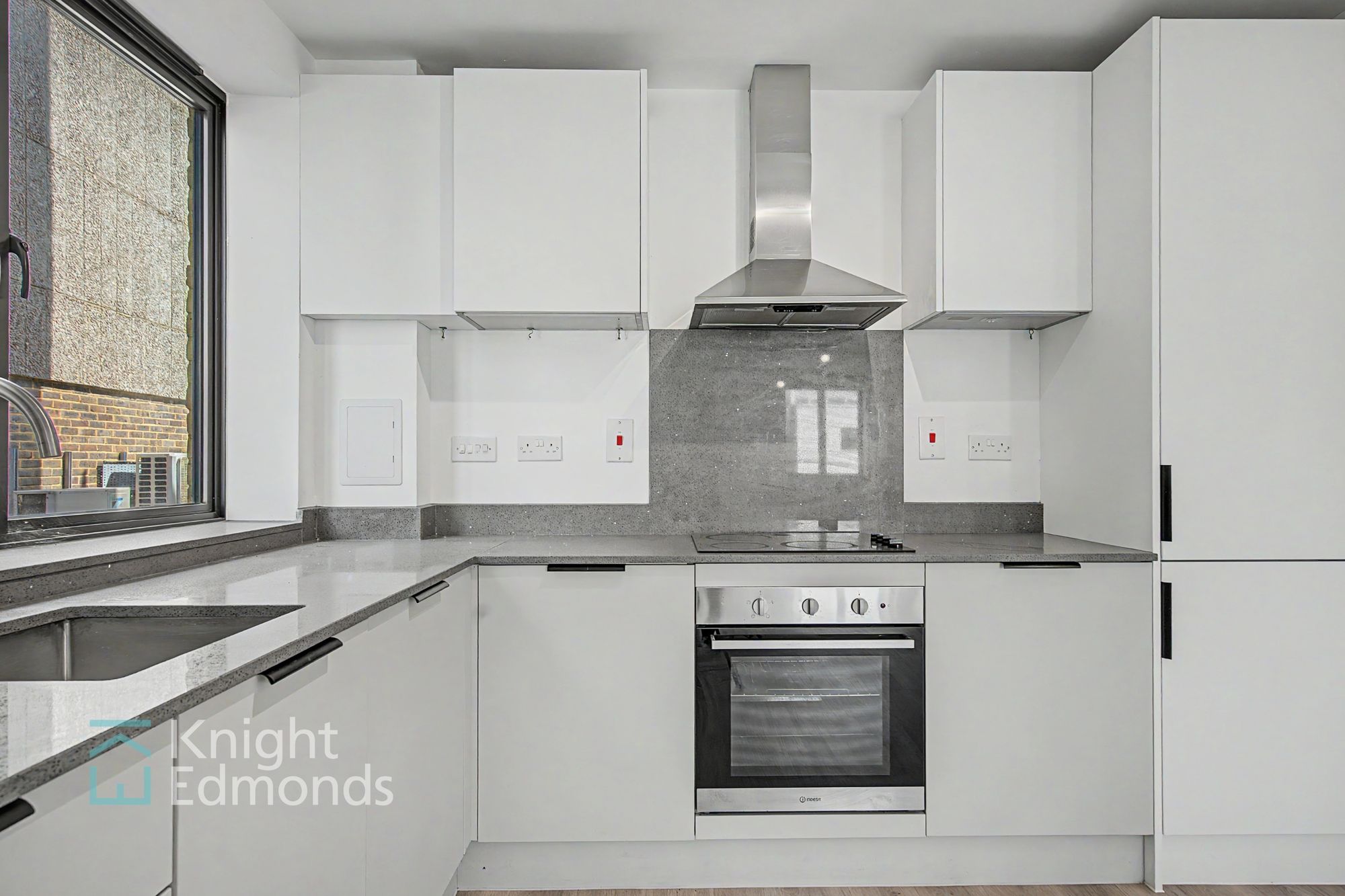 Flat Gabriel's Hill in Maidstone