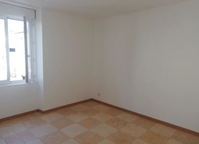 Flat Rue du Docteur Richard in Bessèges