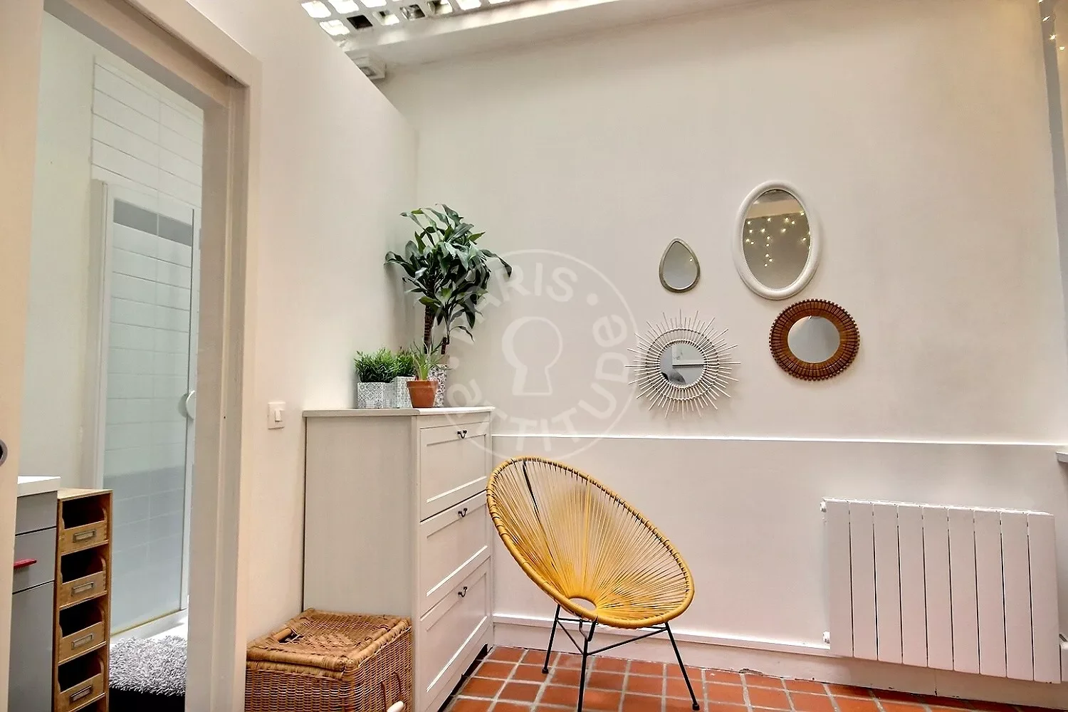 Appartement Rue du Faubourg Saint-Martin à Paris
