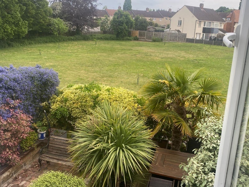 House Dedworth Road in Windsor