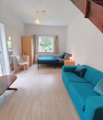 Flat Brighton Grove in Manchester