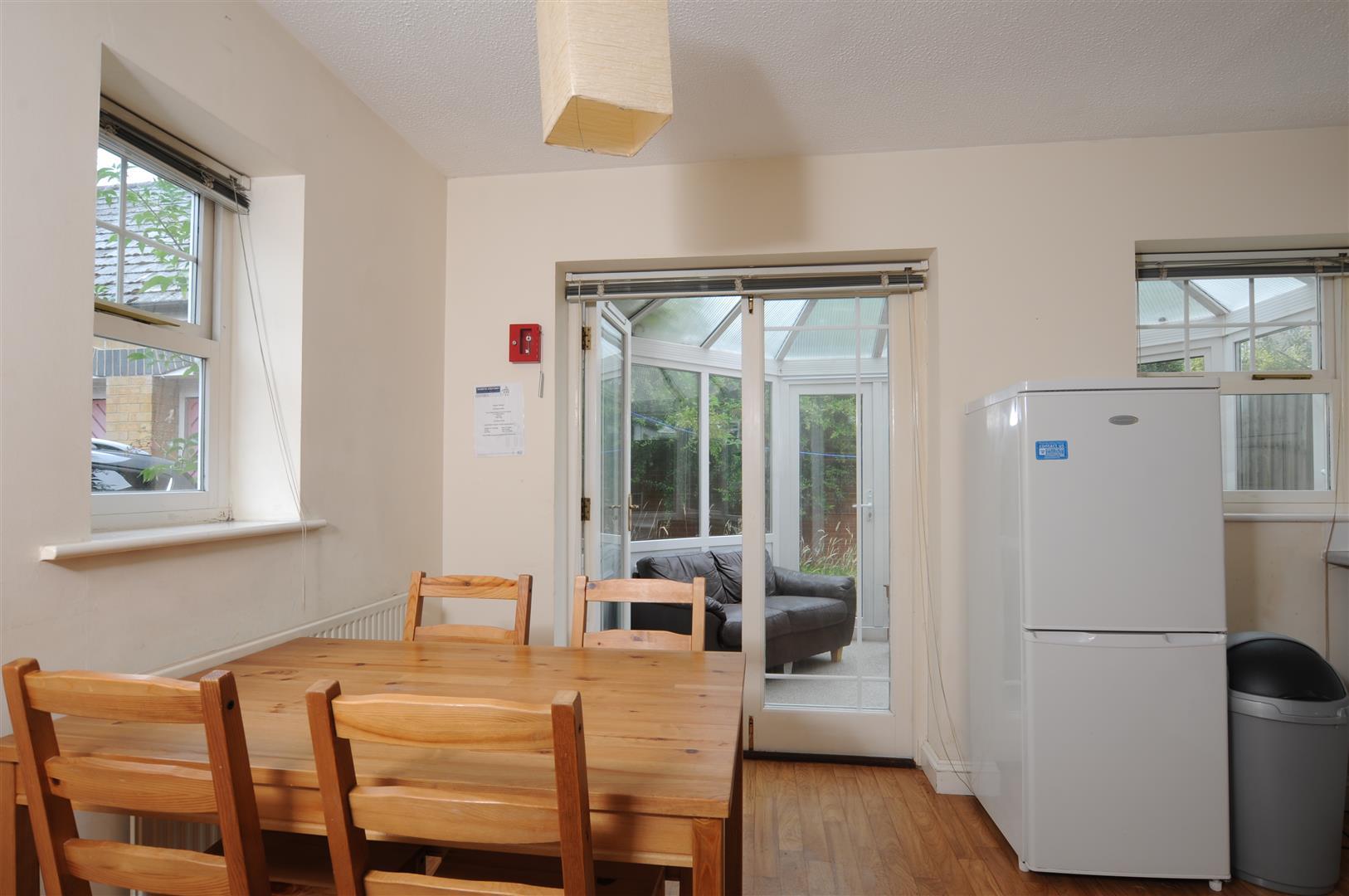 Room Hodges Court in Oxford