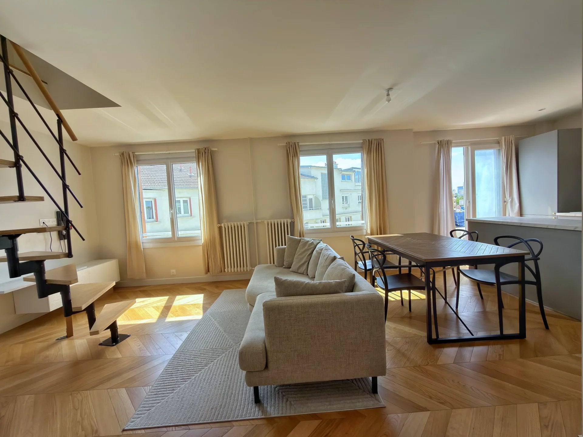 Appartement Boulevard Georges Clemenceau à Courbevoie