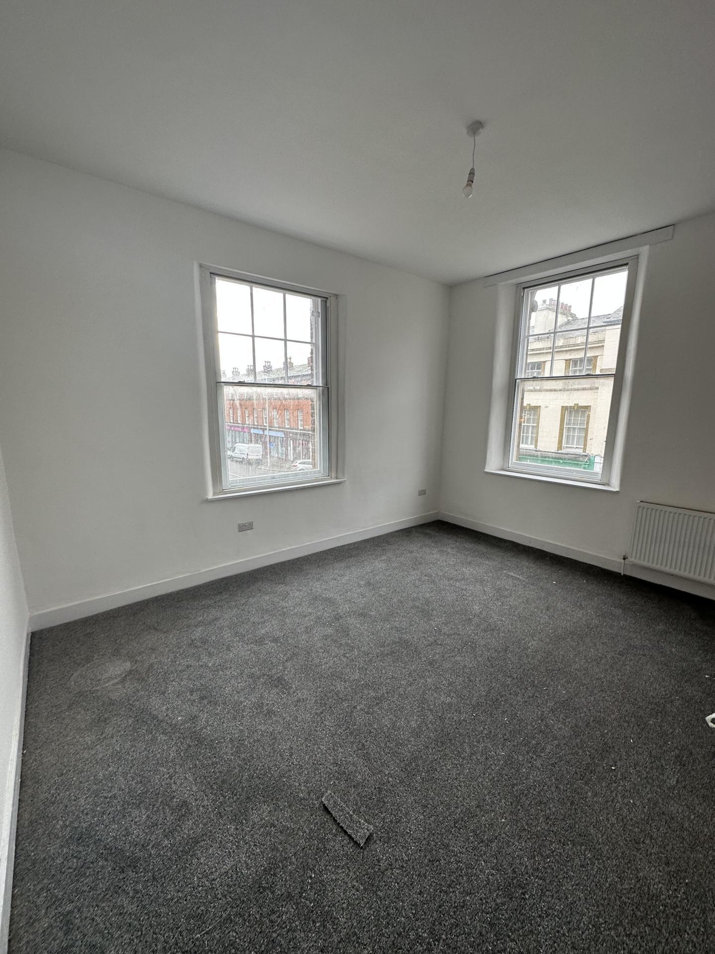 Flat Argyle Street in Birkenhead