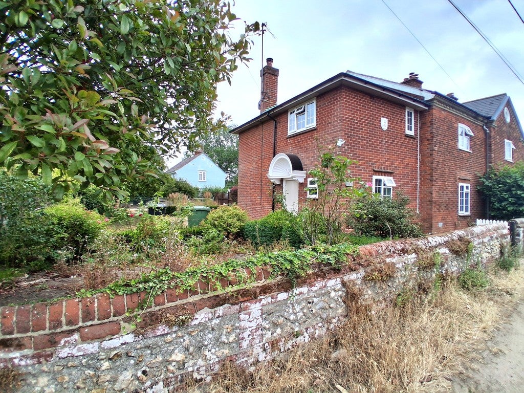 House Dunham Road in Breckland District