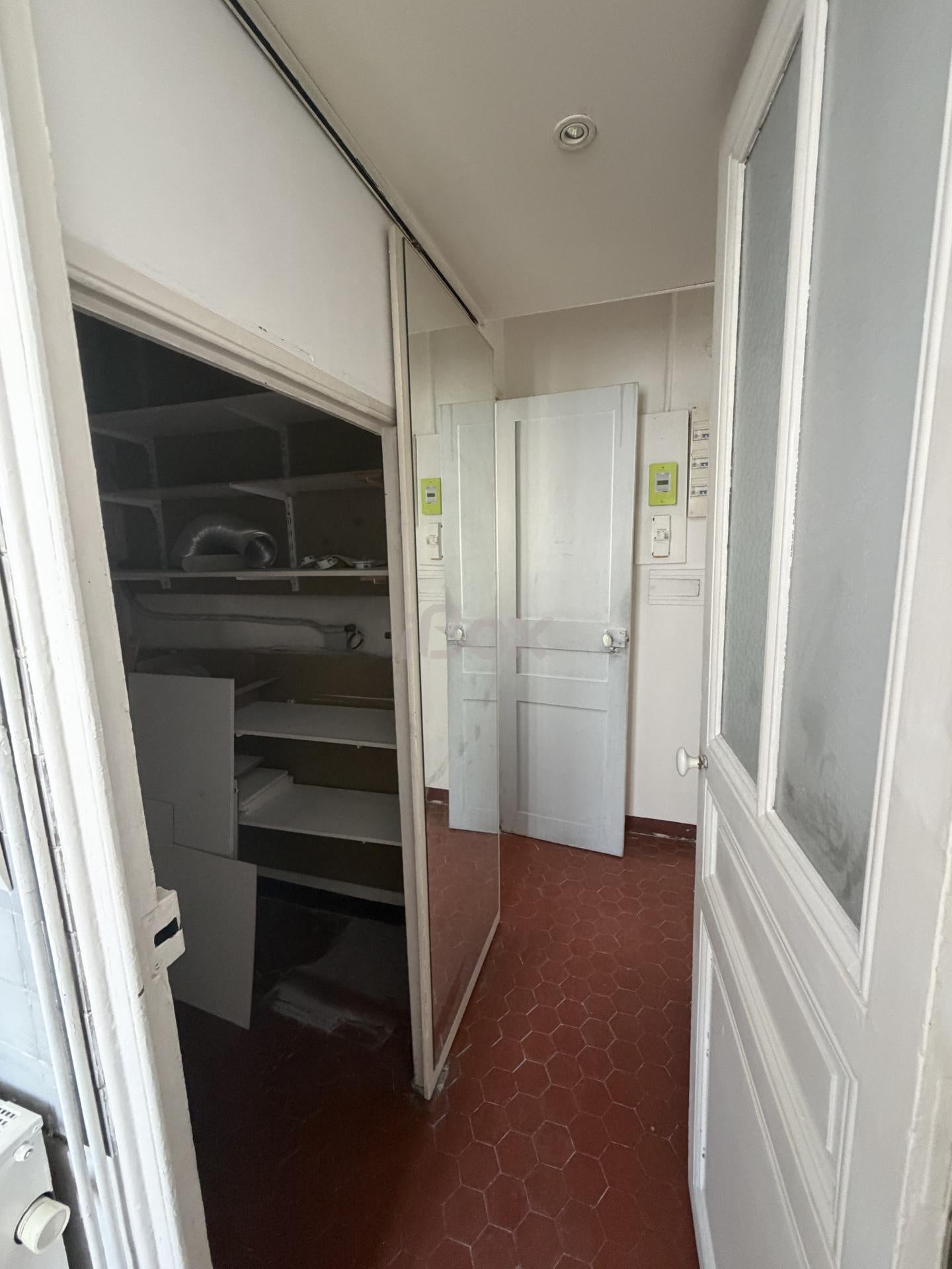Flat Rue Victor Clappier in Toulon