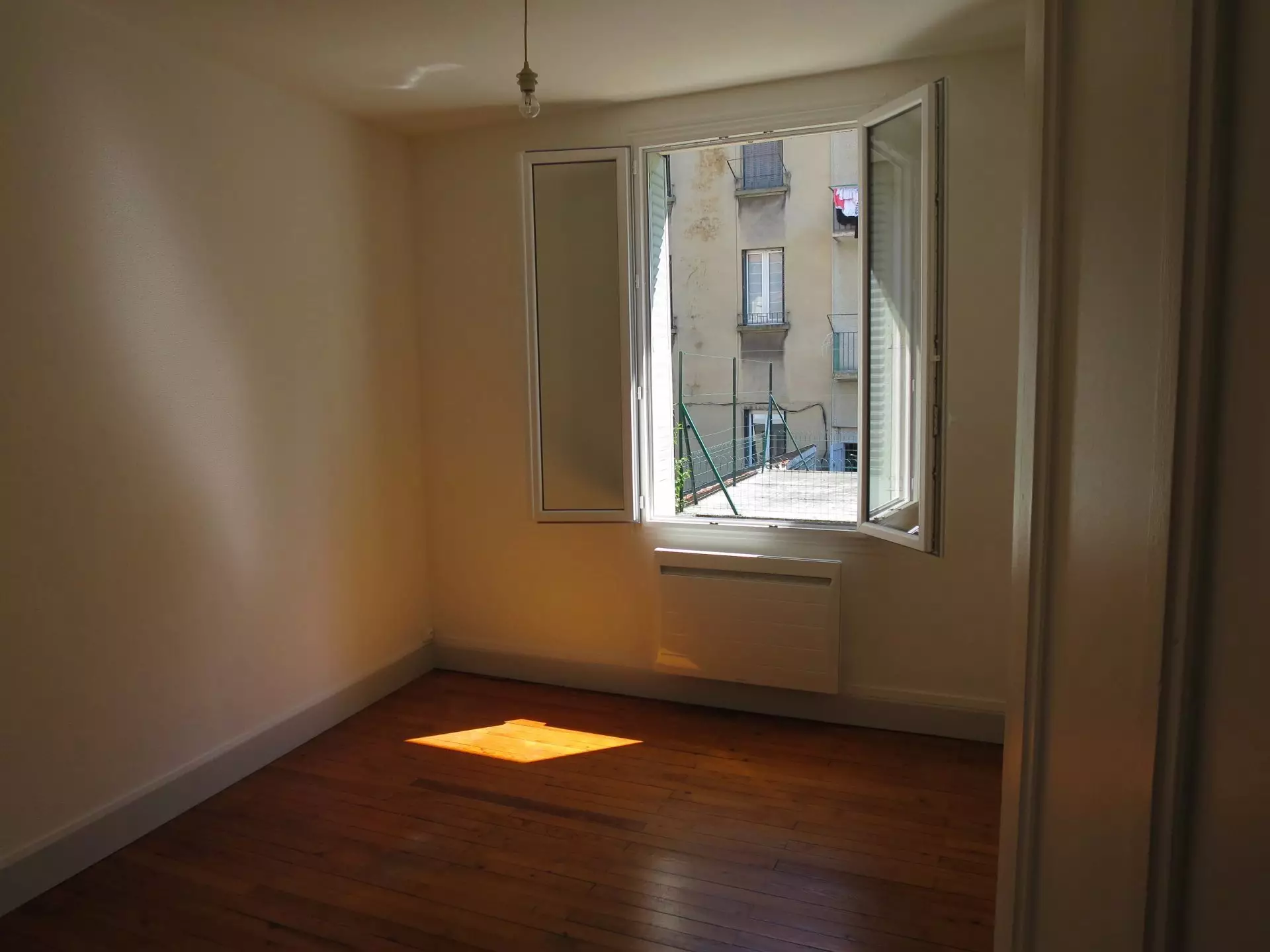 Flat Rue Émile Zola in Grenoble
