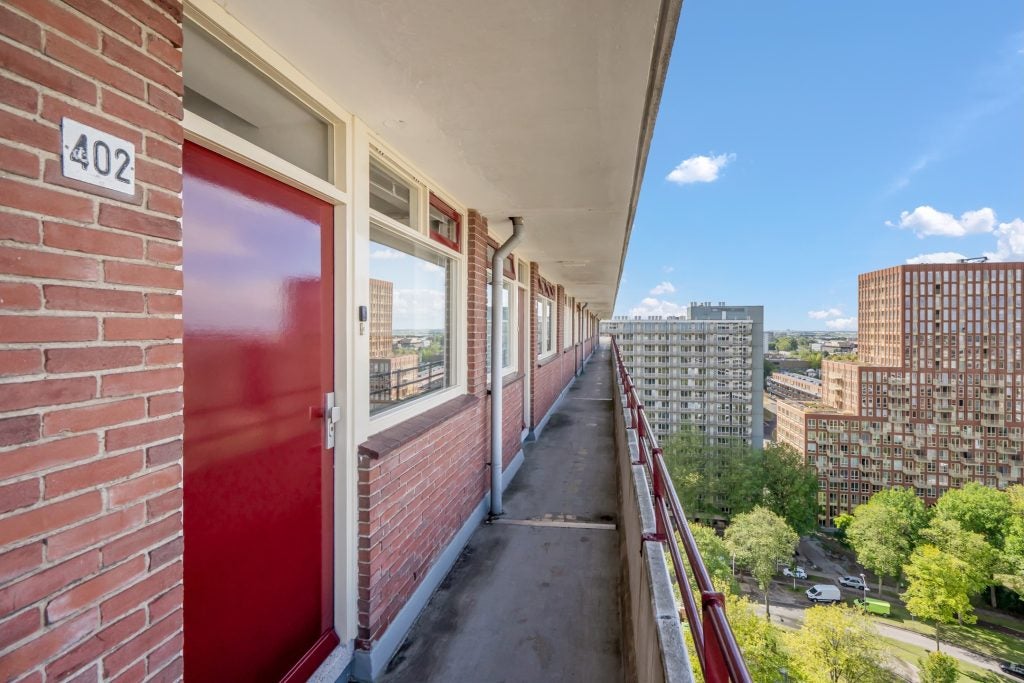 Appartement te koop: Hendrik Tollensstraat 402, Delft
