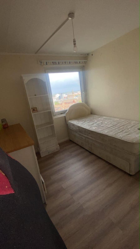 Room Avenham Lane in Preston