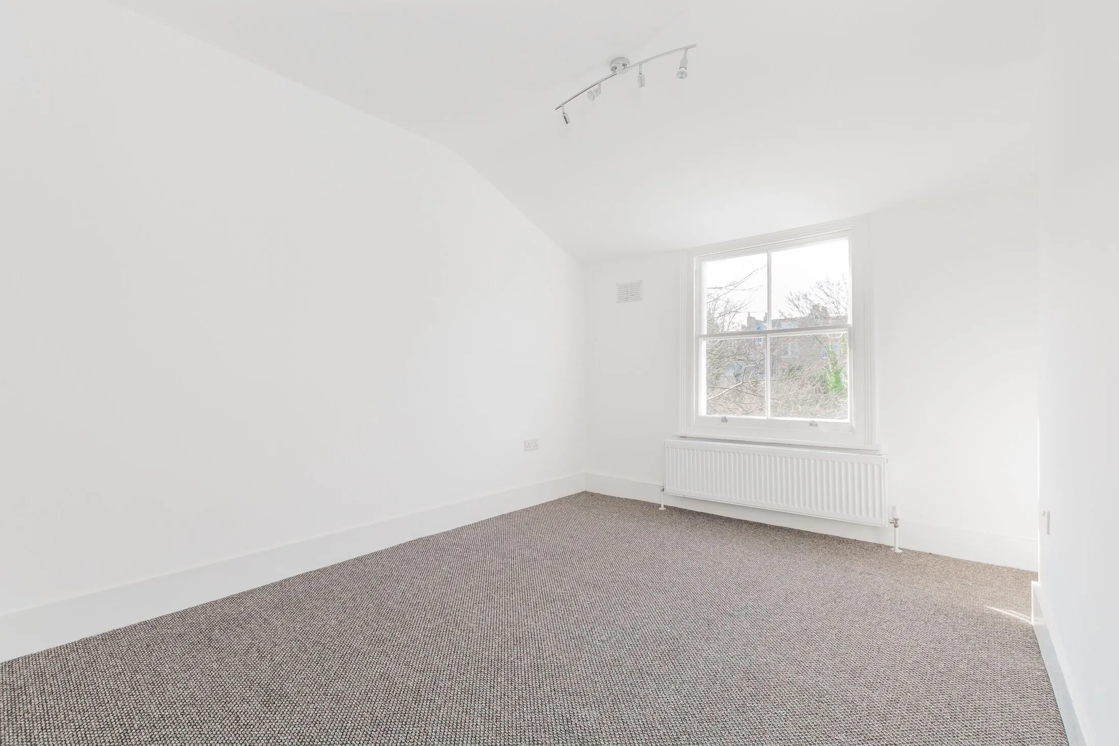 Flat Muswell Avenue in Greater London