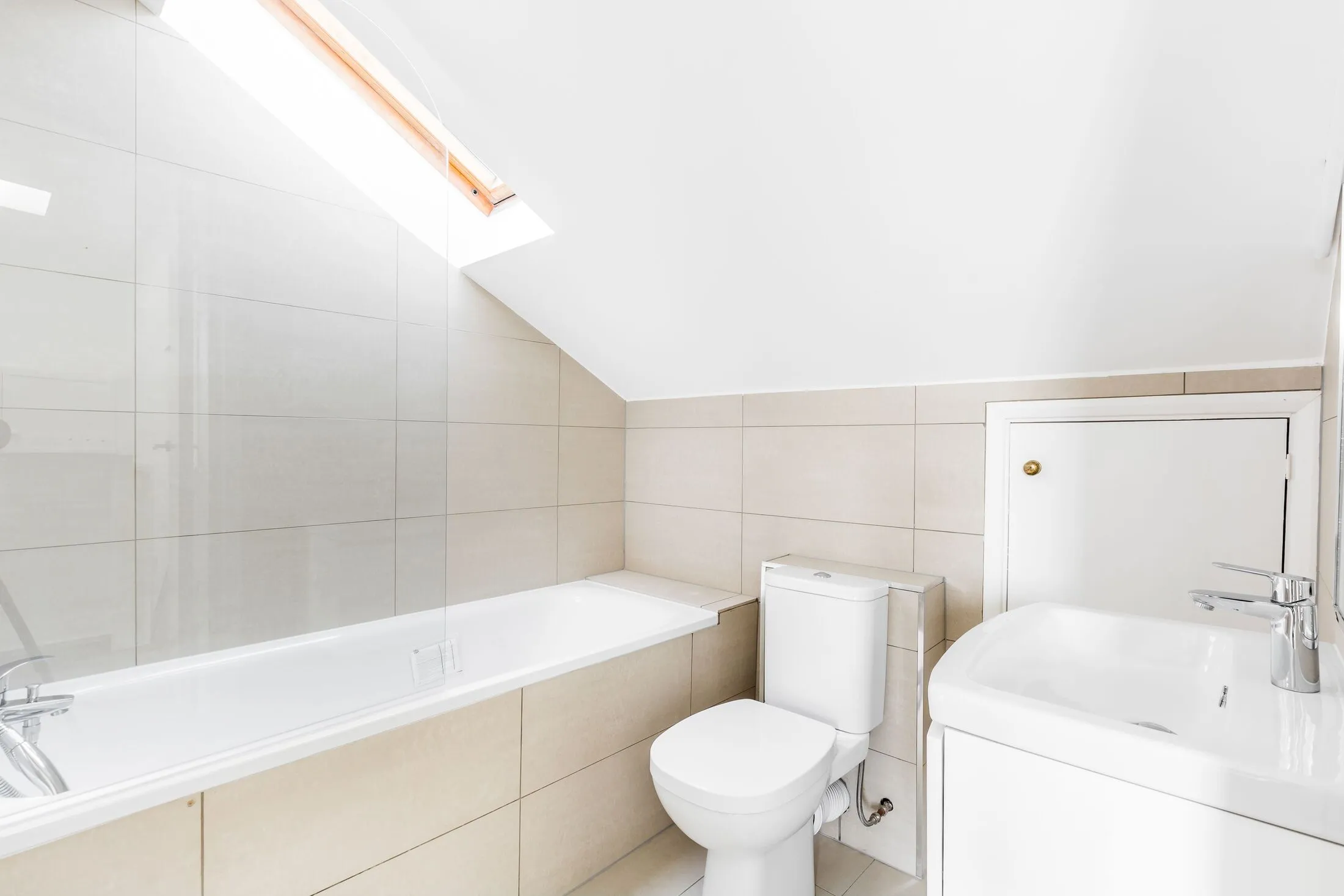Flat Muswell Avenue in Greater London