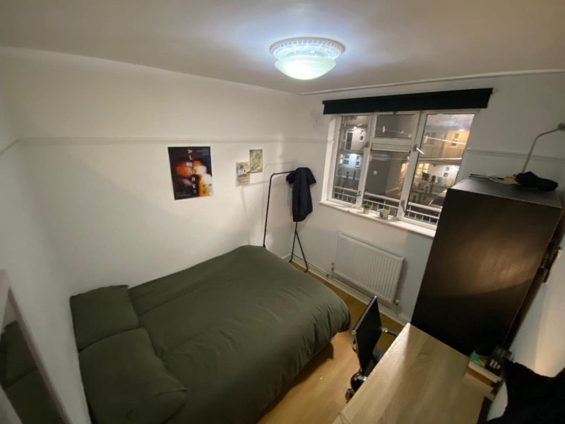 Room Old Bethnal Green Road in Greater London