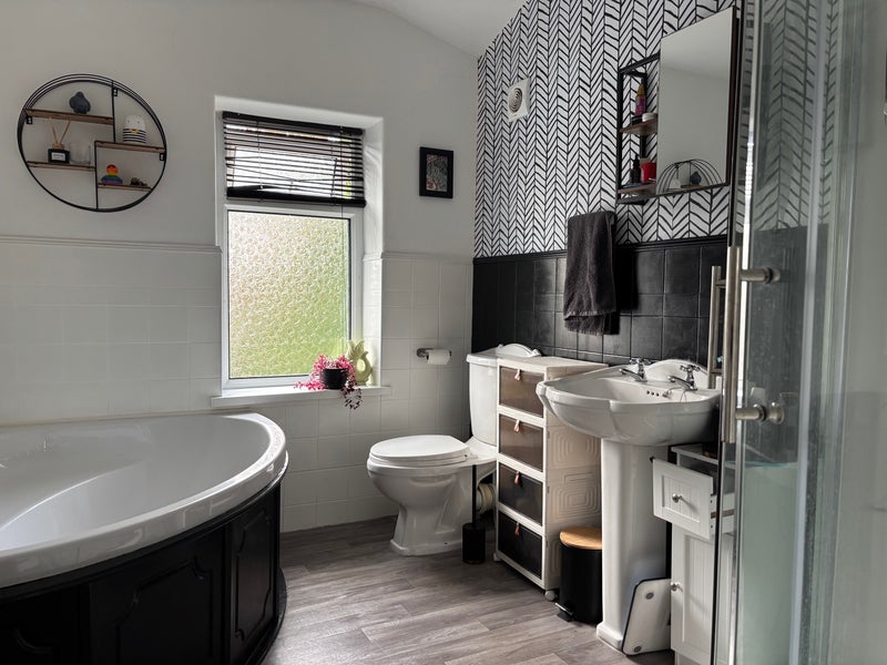 Room Lodge Road in Stoke-on-Trent