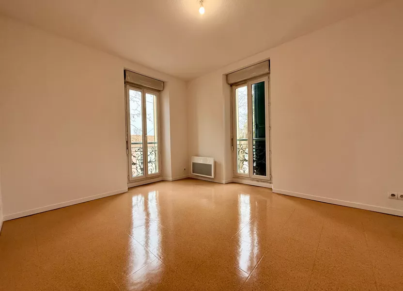 Flat Avenue Docteur Fontan in Toulon