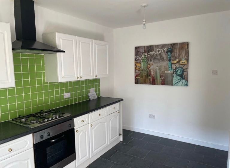 House Strathmore Gardens in Cambuslang