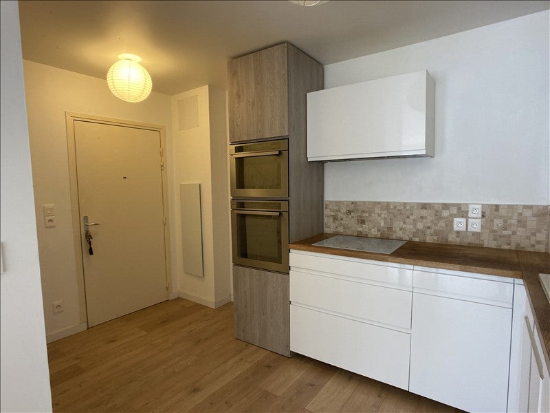 Appartement Rue Alfred Dreyfus à Vénissieux